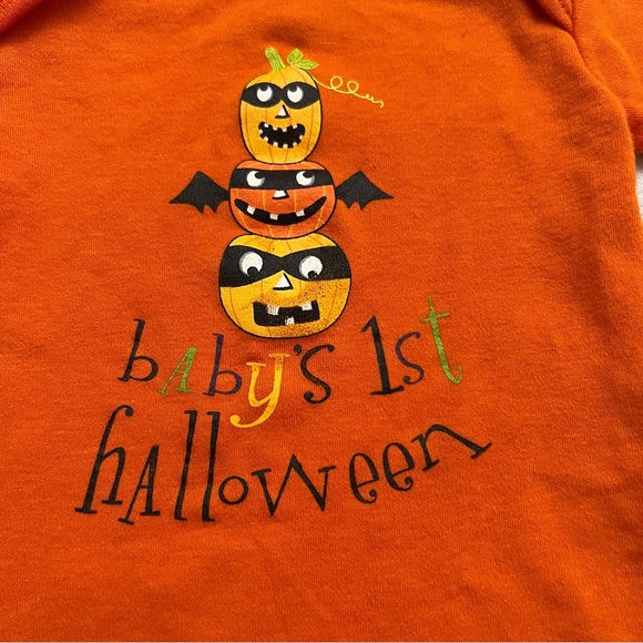 Baby’s 1st Halloween Long Sleeve Onesie 0-3 Month - Picture 2 of 4